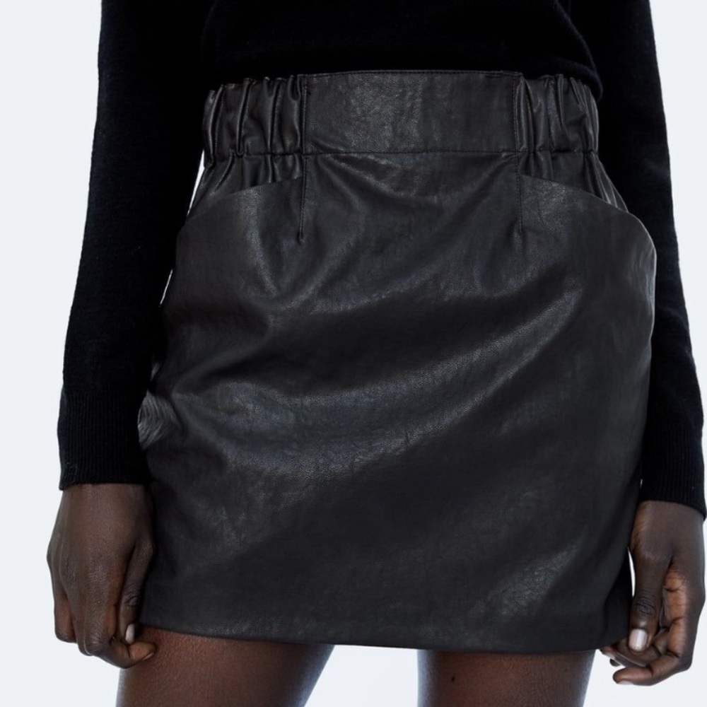 Zara Leather Mini Skirt with Pockets